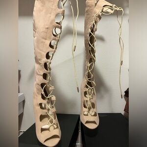 Shoe Republic LA mirren suede boots.  Size-9 never worn